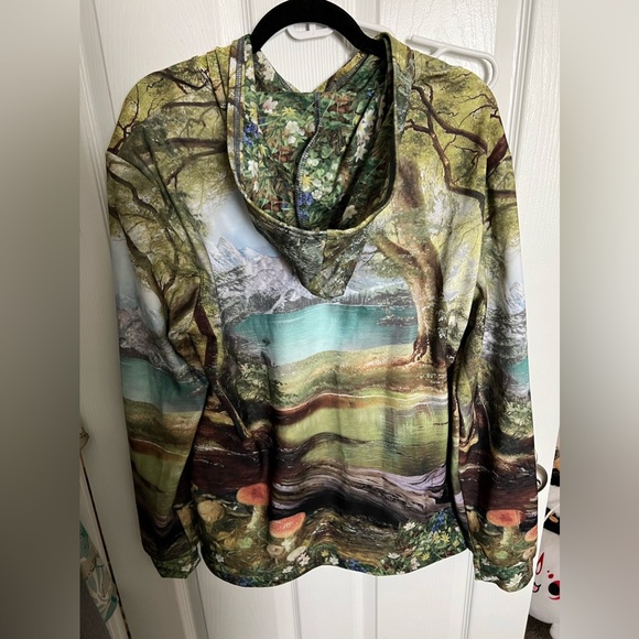 Blackmilk Wild and Seek Hoodie Sweater - Picture 4 of 4